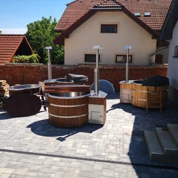 Nerezové koupací kádě | výroba na míru | xspa.cz